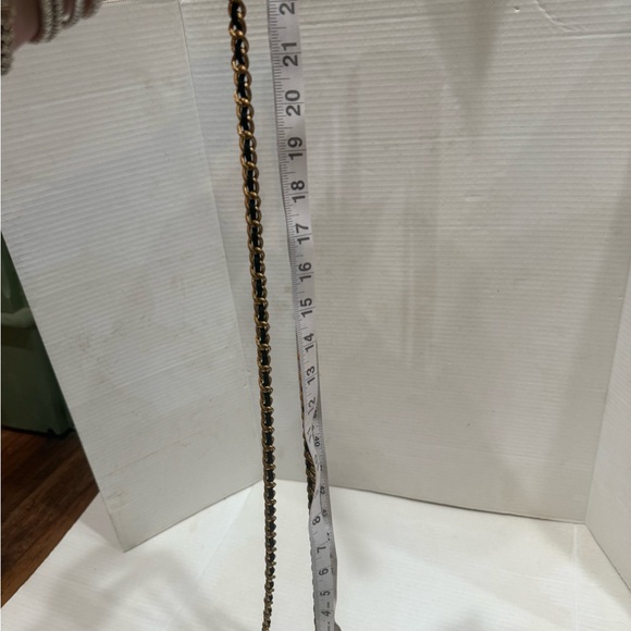 Vintage Mary Frances Handcrafted Box Minaudiere Black Gold Beaded Chain Tassel - Picture 15 of 16